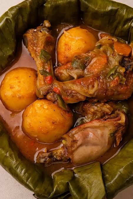 Luwombo Chicken